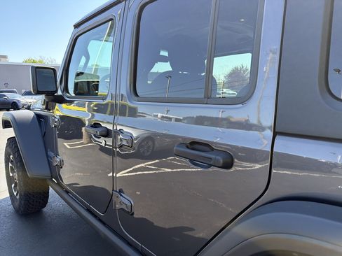 Certified 2025 Jeep Wrangler Unlimited Rubicon 4xe w/ Safety Group image 13