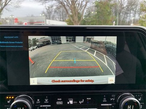 New 2026 Toyota Highlander Limited image 22