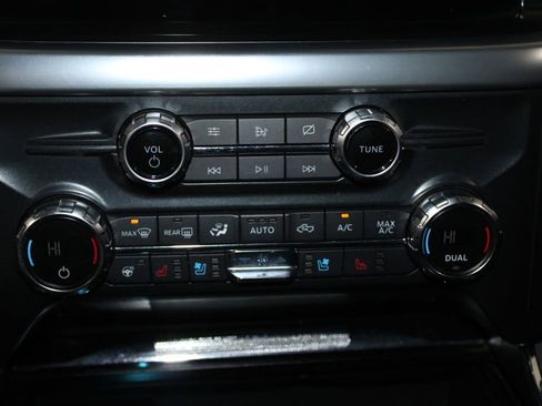 Used 2021 Ford F150 Lariat w/ Equipment Group 502A High image 49