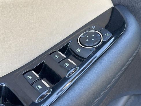 Used 2019 Ford Edge SEL w/ Equipment Group 201A image 21