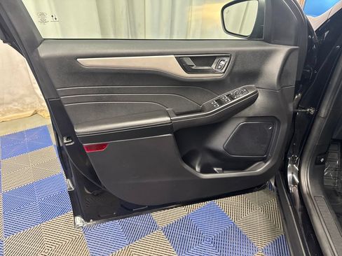 Certified 2022 Ford Escape SE w/ Convenience Package AWD/4WD image 10