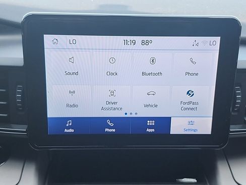 Used 2023 Ford Explorer XLT RWD image 42