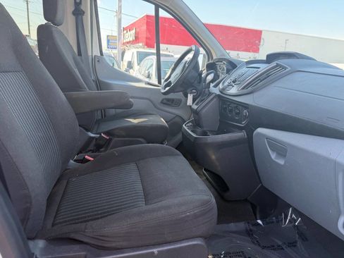 Used 2017 Ford Transit 350 XLT RWD image 8