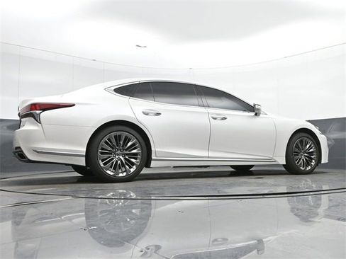 Used 2018 Lexus LS 500 AWD w/ Luxury Package image 36