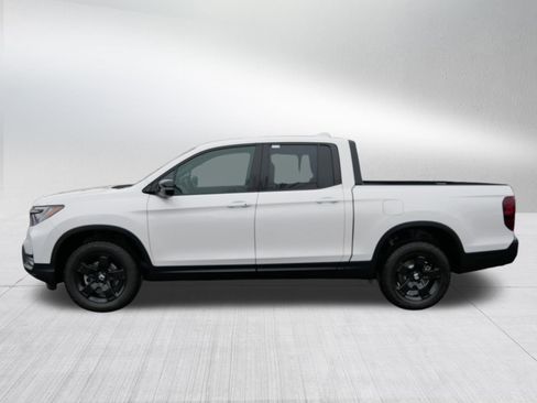 Certified 2026 Honda Ridgeline Black Edition image 4