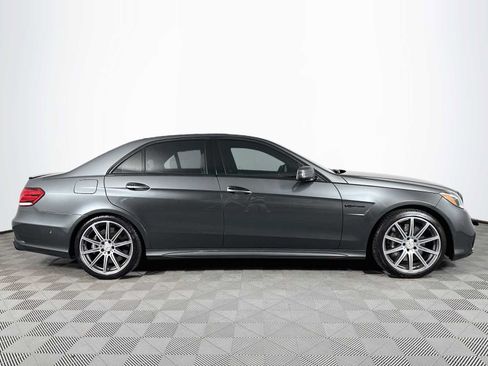 Used 2014 Mercedes-Benz E 63 AMG 4MATIC Sedan image 4