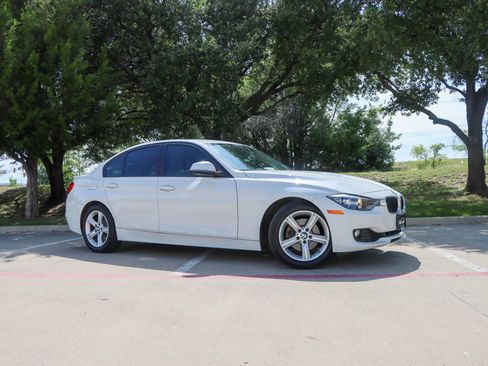 Used 2014 BMW 328i Sedan RWD image 1