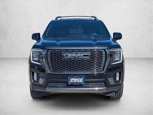 Used 2024 GMC Yukon Denali Ultimate image 2