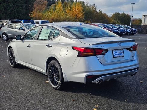 New 2025 Nissan Altima 2.5 SV w/ SV Special Edition Package image 7