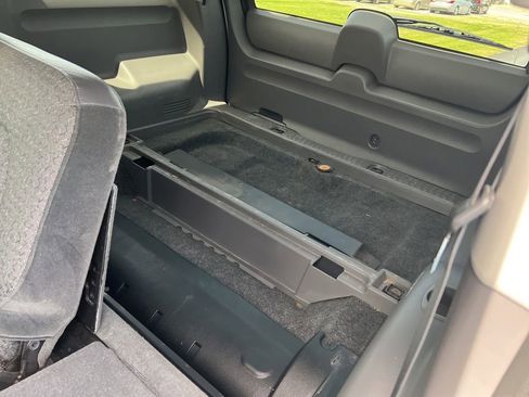 Used 2002 Ford Explorer XLS image 14