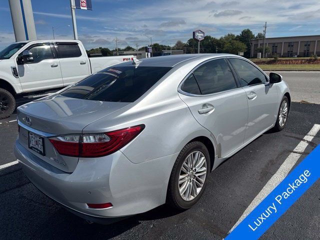 Used 2013 Lexus ES 350 w/ Luxury Pkg FWD image 6