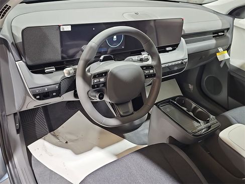 New 2026 Hyundai Ioniq 5 SE image 15
