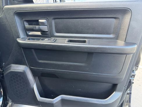 Used 2014 RAM 1500 Express image 31