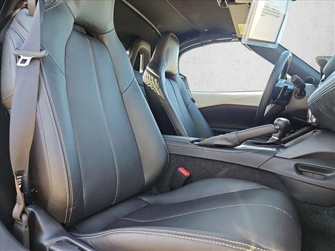 Used 2024 MAZDA MX-5 Miata Grand Touring image 18