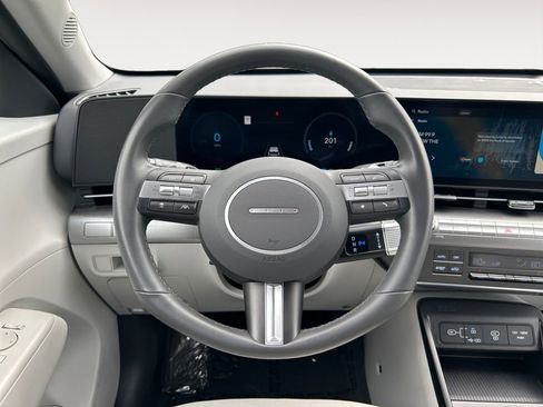 Used 2024 Hyundai Kona SEL FWD image 13