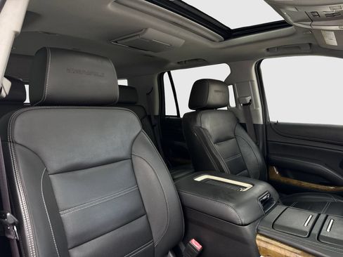 Used 2017 GMC Yukon Denali w/ Open Road Package AWD/4WD image 41