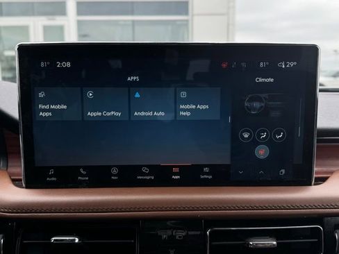 Certified 2023 Lincoln Nautilus Reserve image 34