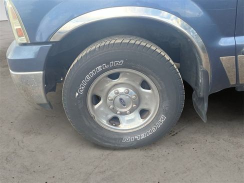 Used 2007 Ford F250 XLT image 9