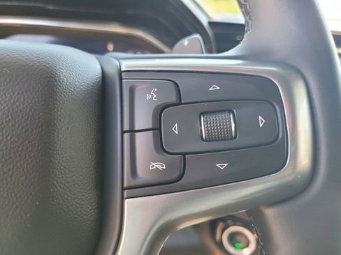 Used 2025 Chevrolet Silverado 1500 LT Trail Boss w/ Convenience Package II AWD/4WD image 26