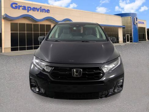 New 2026 Honda Odyssey Touring image 8