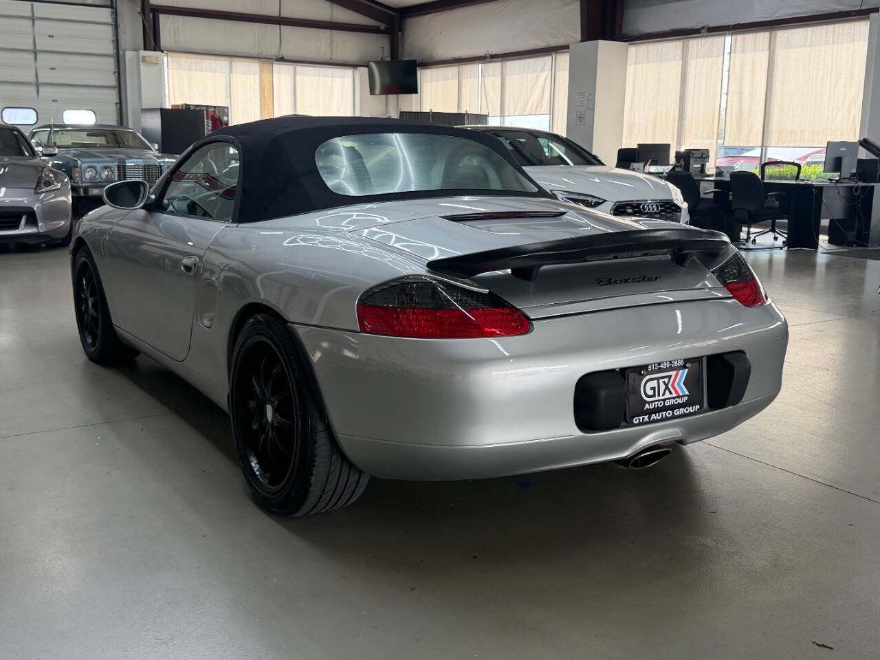 Used 1999 Porsche Boxster RWD image 4