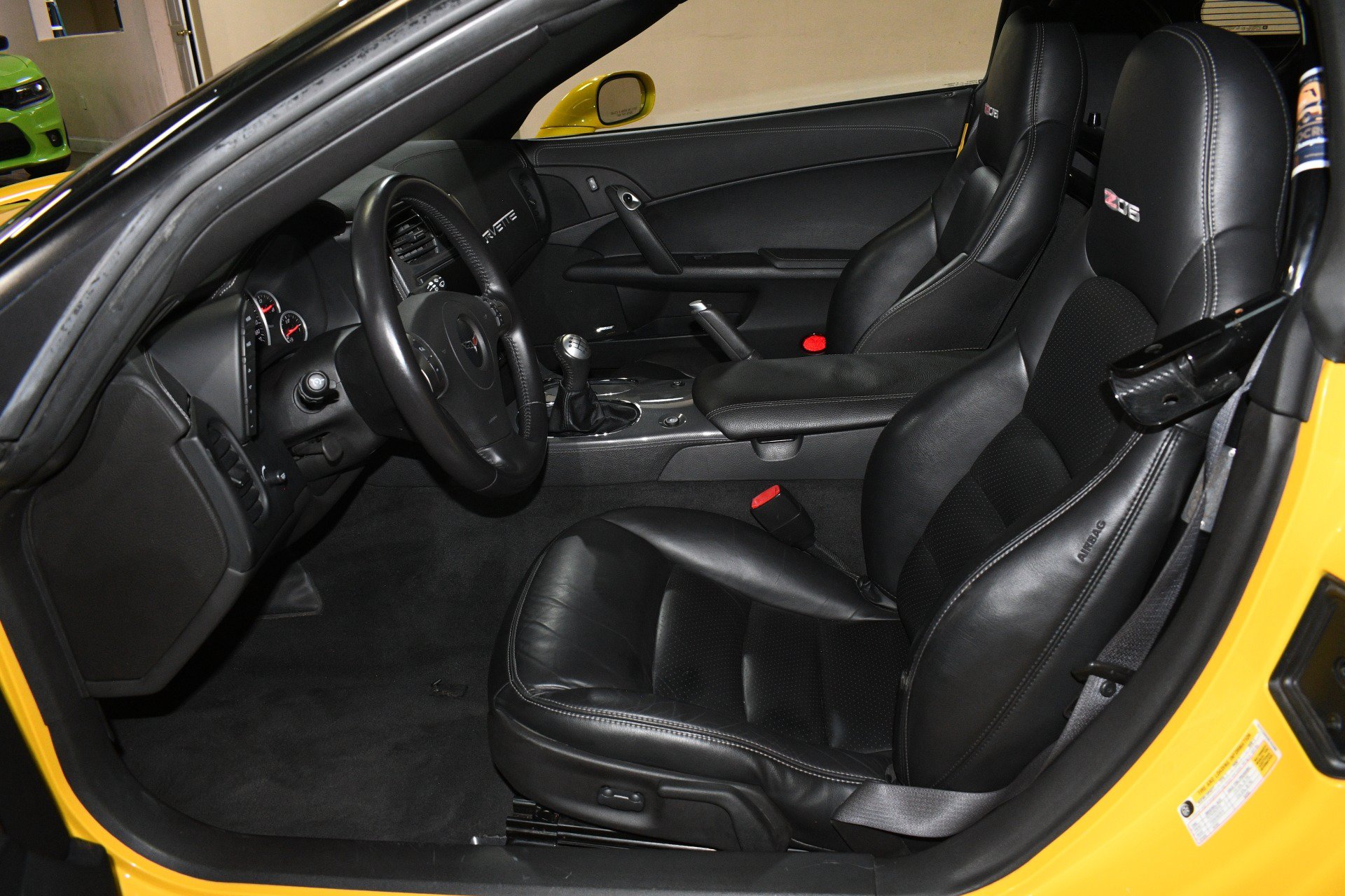 Used 2009 Chevrolet Corvette Z06 w/ Preferred Equipment Group RWD image 49