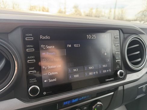 Certified 2023 Toyota Tacoma TRD Off-Road w/ Technology Package image 17