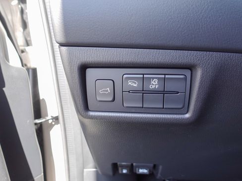 Used 2025 MAZDA CX-5 AWD 2.5 S w/ Preferred Package image 12