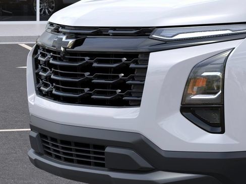 New 2027 Chevrolet Equinox LT w/ Convenience Package II FWD image 13