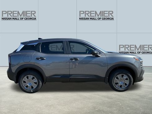 New 2026 Nissan Kicks S FWD image 4