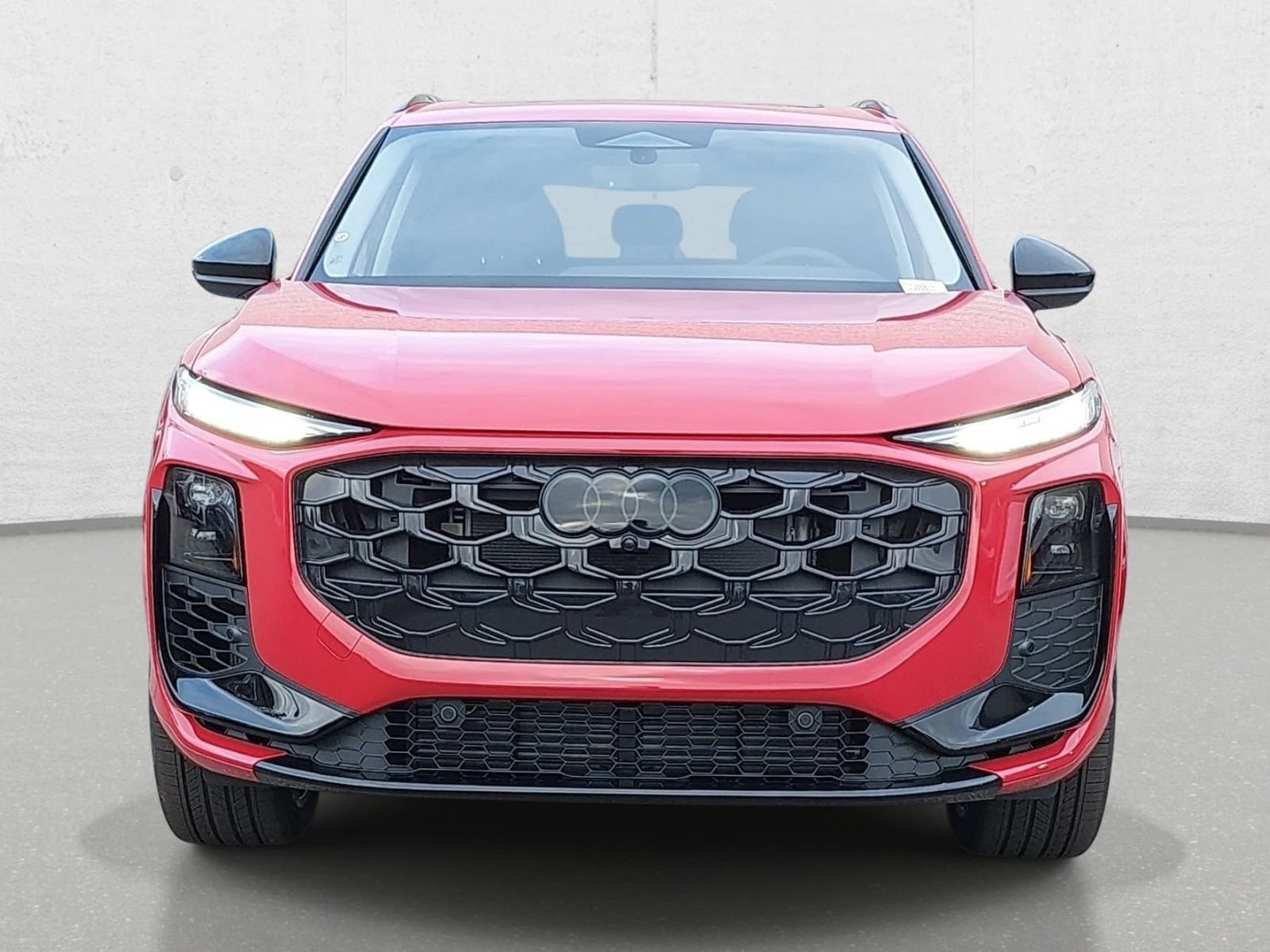New 2026 Audi Q3 quattro 2.0T AWD/4WD image 2
