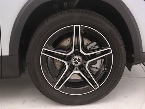 New 2026 Mercedes-Benz GLB 250 image 13