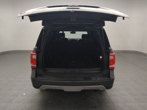 Used 2018 Ford Expedition XLT RWD image 29