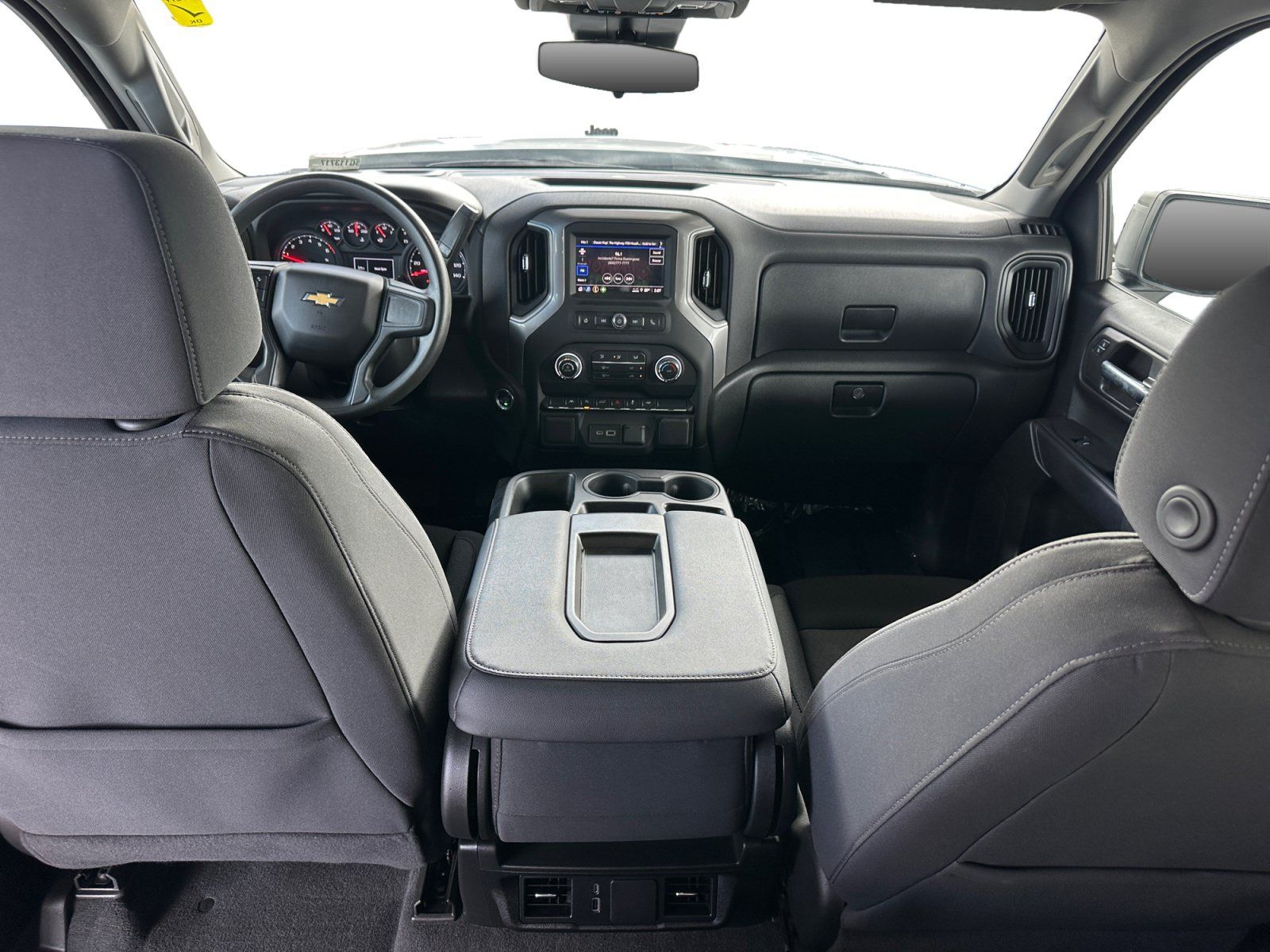 Used 2025 Chevrolet Silverado 1500 Custom RWD image 10