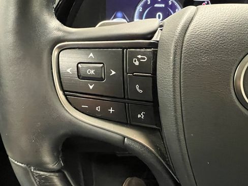 Used 2022 Lexus ES 350 Ultra Luxury image 29