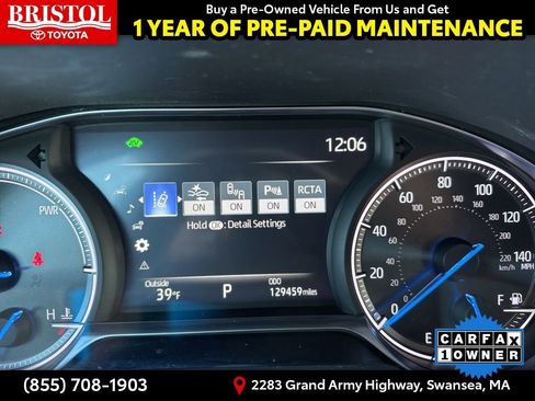 Used 2021 Toyota Venza Limited image 27