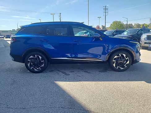 Used 2024 Kia Sportage SX image 7