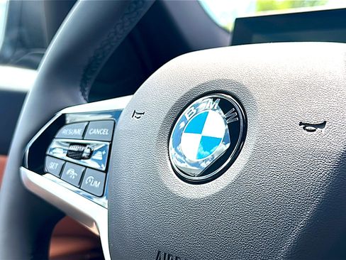 New 2026 BMW 330i Sedan w/ Premium Package RWD image 21