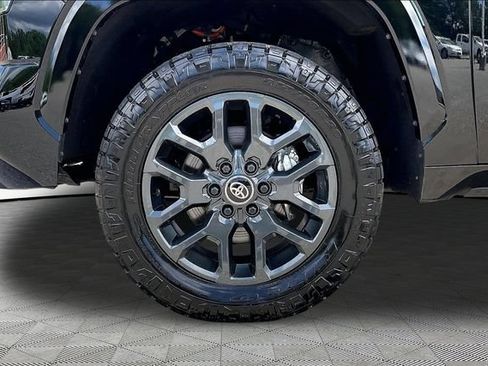 Used 2025 Toyota Tundra Platinum AWD/4WD image 22