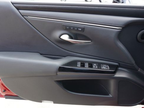 Used 2022 Lexus ES 350 w/ Premium Package FWD image 19