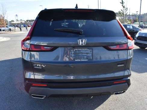 Certified 2023 Honda CR-V Sport Touring image 8