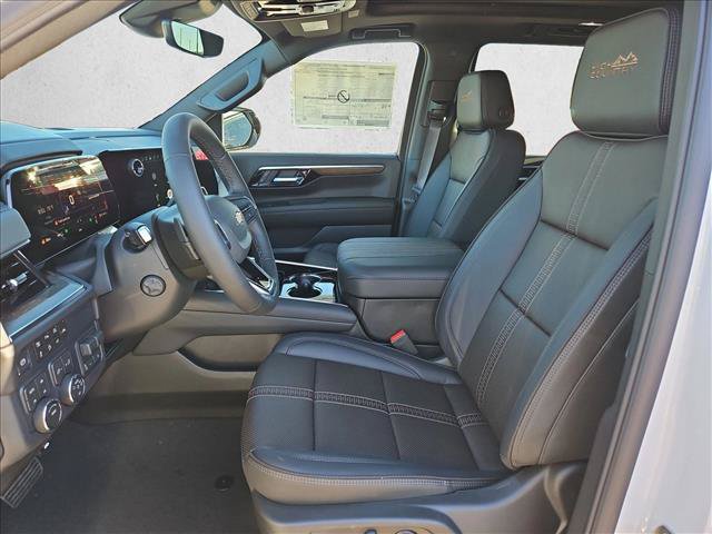 New 2026 Chevrolet Tahoe High Country w/ Sun And Tow Package AWD/4WD image 4