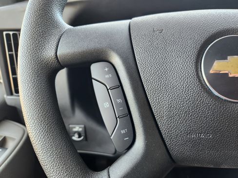 New 2025 Chevrolet Express 3500 w/ Power Convenience Package image 27