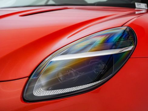Used 2026 Aston Martin V8 Vantage Coupe RWD image 6