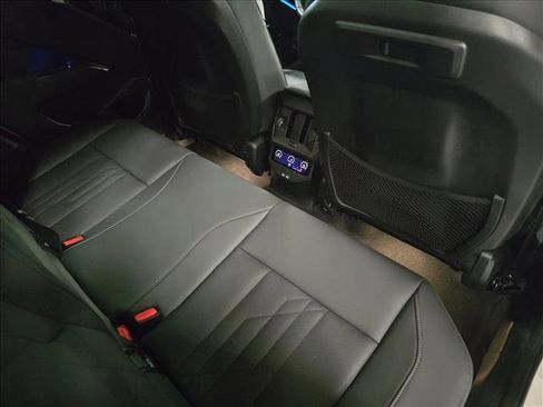 Used 2025 BMW X3 M50 image 11