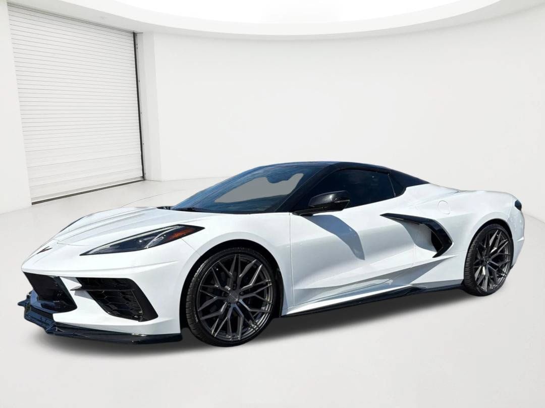 Used 2025 Chevrolet Corvette Stingray Preferred Conv w/ Battery Protection Package RWD image 1