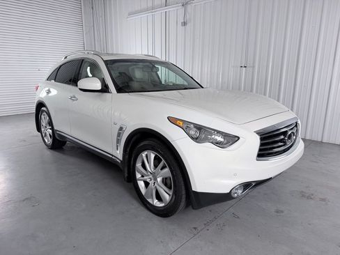 Used 2015 INFINITI QX70 2WD w/ Premium Package image 3