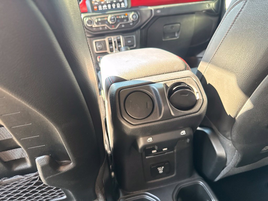 Used 2023 Jeep Gladiator Rubicon w/ LED Lighting Group AWD/4WD image 58