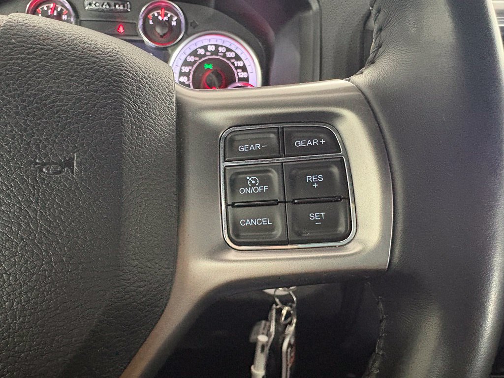 Used 2022 RAM 1500 Warlock AWD/4WD image 22
