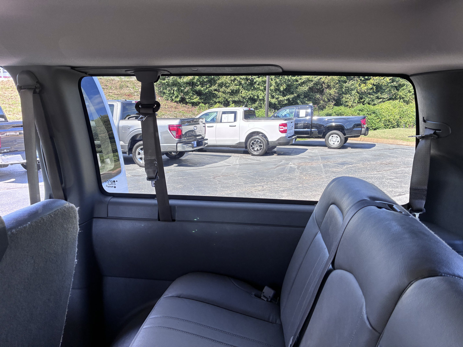 Used 2020 Chevrolet Express 2500 LS RWD image 22